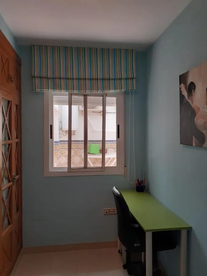 Apartamento en calle Real Almuñécar